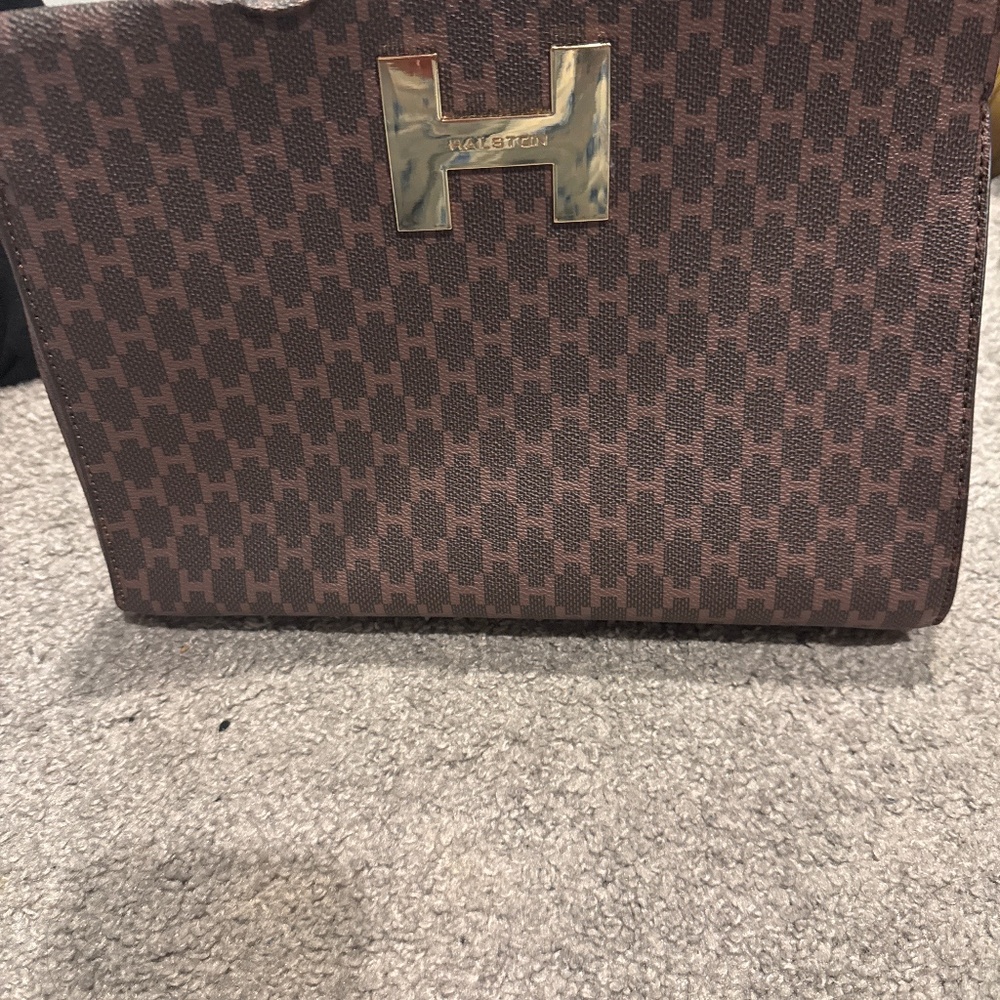 Hand bag